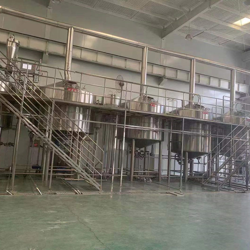 昭平精酿啤酒设备厂—平面布置、设备设计、制造、调试、培训等一条龙服务_COPY